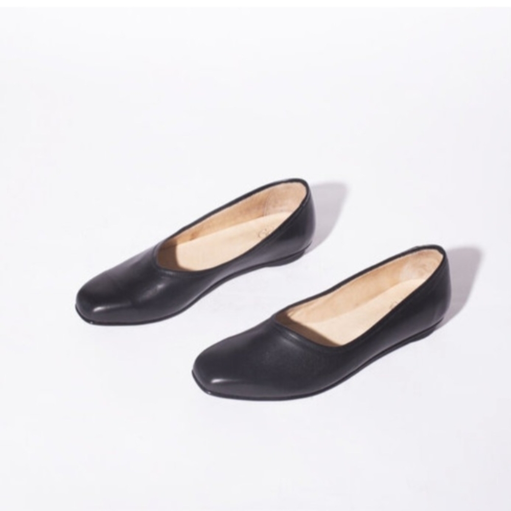 Zou Xou Inia Flats